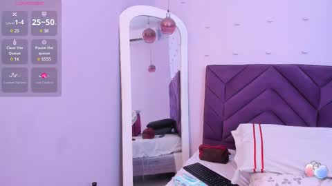 haileystonei online show from 02-25-25, 12:03