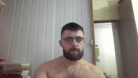 Snapshot of hairy_man_69_ chatting on 01-03-25, 03:05 horny online show from 01-03-25, 03:05