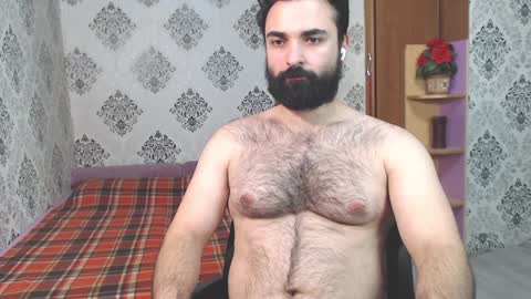 Snapshot of hairy_tyler666 chatting on 12-01-24, 05:24 Hairy Tyler online show from 12-01-24, 05:24