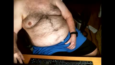 Snapshot of hairybear813 chatting on 11-20-25, 04:34 hairybear813 online show from 11-20-25, 04:34