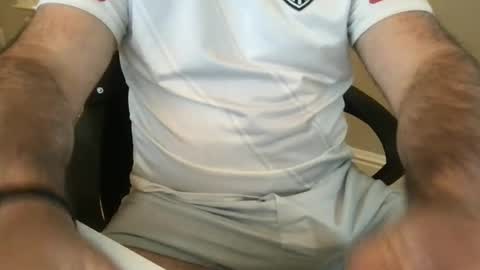 Snapshot of hairydaddy112288 chatting on 07-06-26, 03:36 hairydaddy112288 online show from 07-06-26, 03:36