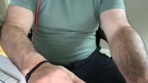 Snapshot of hairydaddy112288 chatting on 07-14-26, 03:40 hairydaddy112288 online show from 07-14-26, 03:40