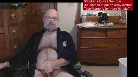 HairyDaddyBear69 online show from 04-14-26, 11:38