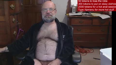 Snapshot of hairydaddybear69 chatting on 06-02-26, 11:45 HairyDaddyBear69 online show from 06-02-26, 11:45