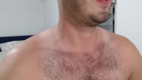 Snapshot of hairyeurostud chatting on 06-05-26, 11:54 Andy online show from 06-05-26, 11:54