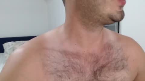Snapshot of hairyeurostud chatting on 06-12-26, 11:57 Andy online show from 06-12-26, 11:57