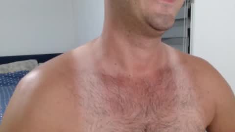 Snapshot of hairyeurostud chatting on 07-28-26, 11:58 Andy online show from 07-28-26, 11:58