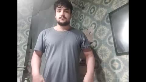 Snapshot of hairyfatboy01 chatting on 05-11-26, 12:05 hairyfatboy01 online show from 05-11-26, 12:05