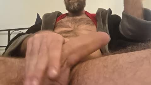 Snapshot of hairyman1990 chatting on 02-25-26, 10:03 hairyman1990 online show from 02-25-26, 10:03