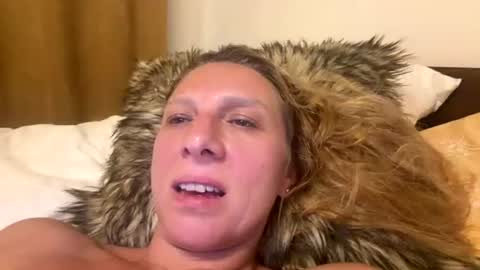 Snapshot of hairymothercz chatting on 07-12-26, 08:44 pregnantJean online show from 07-12-26, 08:44