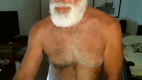 Hairy pecs online show from 07-15-26, 06:40