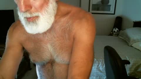 Hairy pecs online show from 07-18-26, 06:28