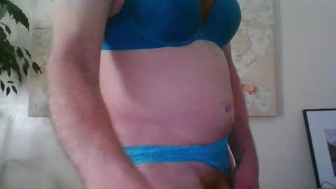 Snapshot of hairypussylover089 chatting on 02-23-25, 03:02 hairypussylover089 online show from 02-23-25, 03:02