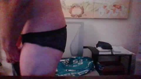 Snapshot of hairypussylover089 chatting on 10-03-25, 04:31 hairypussylover089 online show from 10-03-25, 04:31
