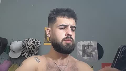 HairyRobXxX online show from 03-08-26, 06:12
