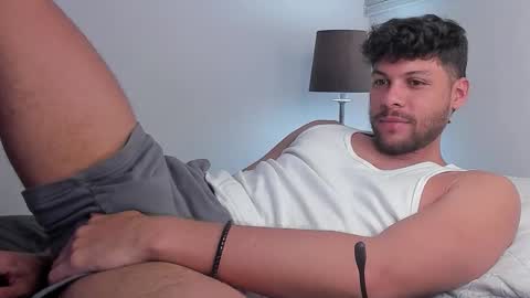 Independent       model  online show from 02-20-26, 12:40