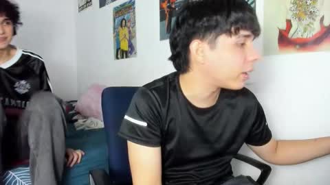 Snapshot of halan_jr chatting on 12-18-25, 12:38 halan online show from 12-18-25, 12:38