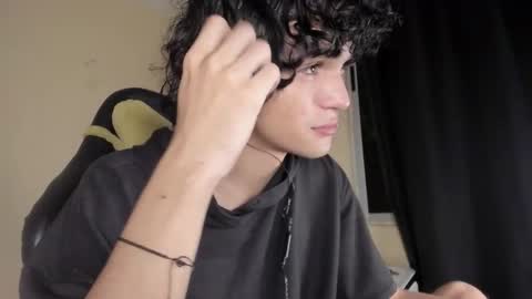 Snapshot of halan_jr chatting on 01-13-26, 03:01 halan online show from 01-13-26, 03:01