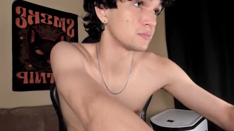 Snapshot of halan_jr chatting on 02-25-26, 10:30 halan online show from 02-25-26, 10:30