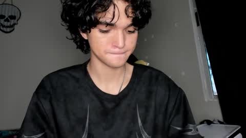 Snapshot of halan_jr chatting on 04-05-26, 10:07 halan online show from 04-05-26, 10:07