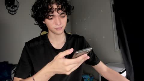 Snapshot of halan_jr chatting on 04-15-26, 03:35 halan online show from 04-15-26, 03:35