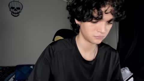 Snapshot of halan_jr chatting on 04-16-26, 04:24 halan online show from 04-16-26, 04:24