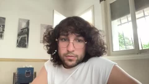 halfblood18 online show from 10-15-25, 08:53