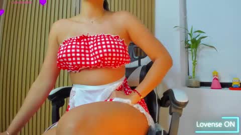 Snapshot of hall_anahiis chatting on 02-22-25, 01:44 Anahis online show from 02-22-25, 01:44