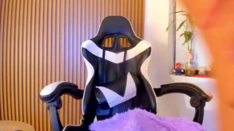 Snapshot of hall_anahiis chatting on 02-22-26, 03:51 Anahis online show from 02-22-26, 03:51