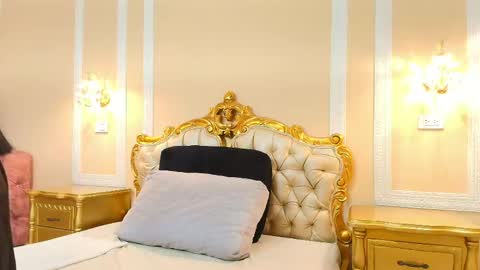 Hallie Stone online show from 03-15-26, 12:33