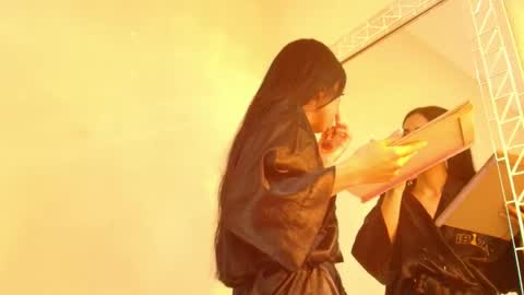 Hallie Stone online show from 04-13-26, 12:21