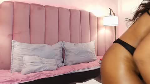 Snapshot of hallybans chatting on 03-02-25, 12:01 Hally Bans online show from 03-02-25, 12:01