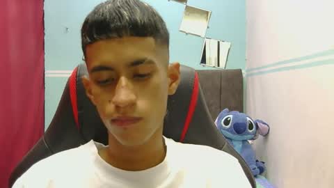 Snapshot of hamcummboy20 chatting on 05-12-26, 11:24 hamcummboy20 online show from 05-12-26, 11:24