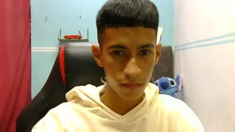 Snapshot of hamcummboy20 chatting on 06-14-26, 10:23 hamcummboy20 online show from 06-14-26, 10:23