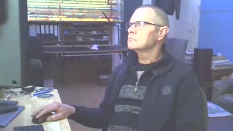 Prefer men 80 online show from 12-25-24, 08:50