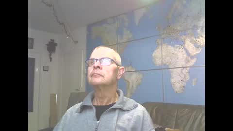 Prefer men 80 online show from 03-07-25, 09:06