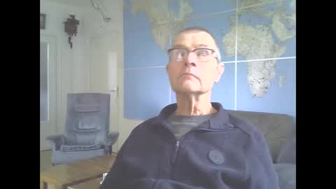 Prefer men 80 online show from 10-04-25, 08:34