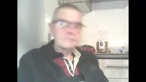 Prefer men 80 online show from 12-21-25, 09:33