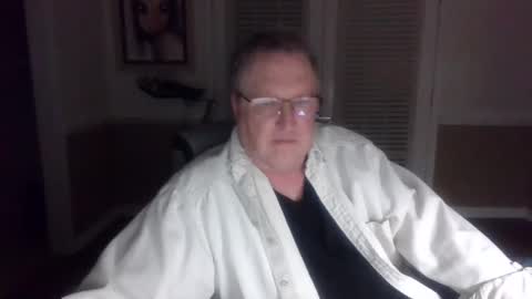 Snapshot of han63 chatting on 01-14-25, 11:31 Han online show from 01-14-25, 11:31