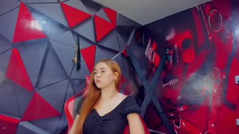 Hana and Zeta online show from 11-29-25, 12:19