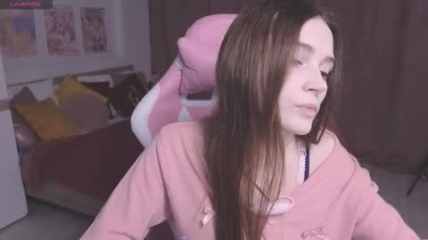 Hana online show from 11-14-25, 02:49