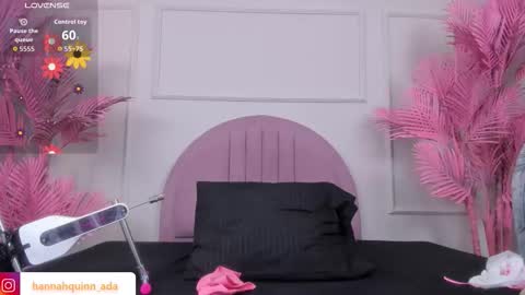 hanaahquinn online show from 11-14-25, 11:42