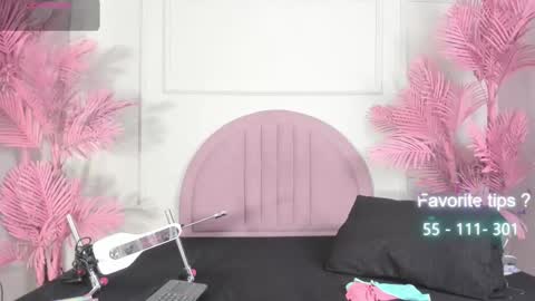 Snapshot of hanaahquinn chatting on 01-14-26, 11:38 hanaahquinn online show from 01-14-26, 11:38