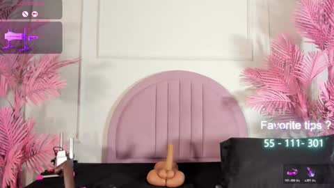 Snapshot of hanaahquinn chatting on 01-15-26, 11:37 hanaahquinn online show from 01-15-26, 11:37