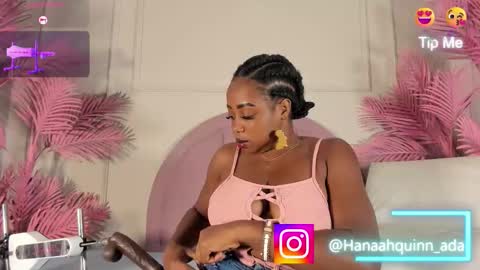 Snapshot of hanaahquinn chatting on 02-20-26, 11:43 hanaahquinn online show from 02-20-26, 11:43