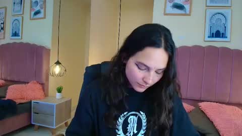 hanabie_ online show from 03-10-26, 03:11