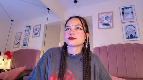 hanabie_ online show from 04-07-26, 03:07