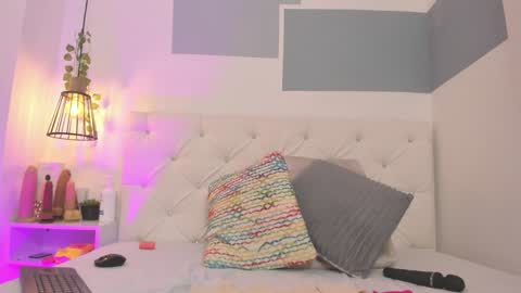 hanah_gray online show from 01-24-25, 11:15