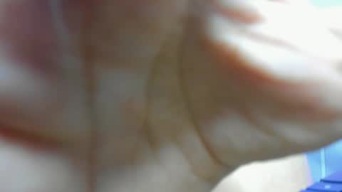 Snapshot of hanah_line chatting on 05-18-26, 12:33 Hanna Lineros online show from 05-18-26, 12:33