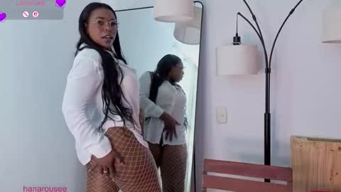 Snapshot of hanarosio1994 chatting on 02-06-26, 01:25 Hana online show from 02-06-26, 01:25